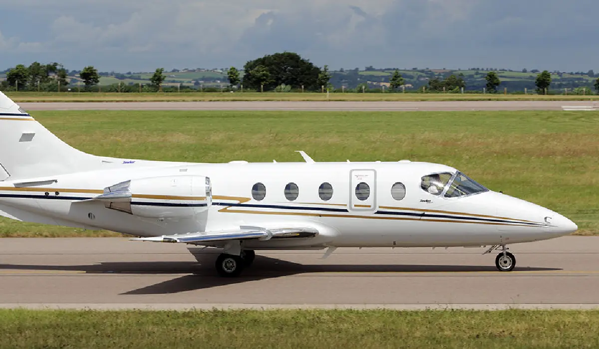 Beechcraft - Hawker 400XP - Light Jet Rentals - Preowned Light Jets - Exclusive Concierge Club.webp